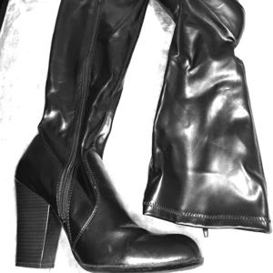 Mossimo women’s boots